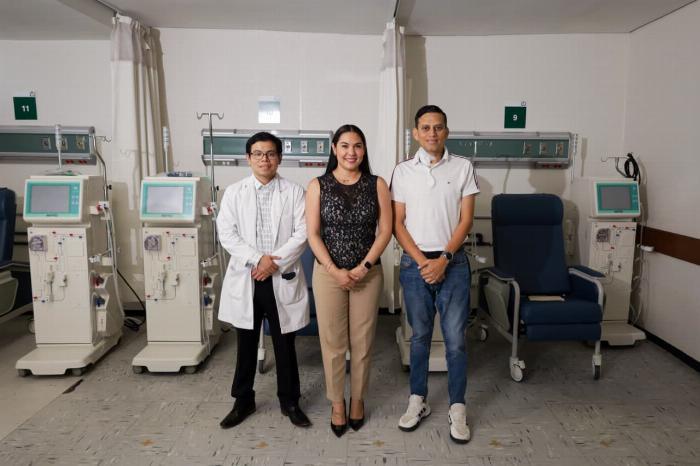 Gobernadora inaugura Sala de Hemodiálisis en el Hospital de Tecomán, tras 18 años de solicitud
