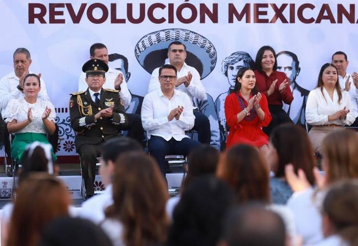 Conmemoran el 114 aniversario del inicio de la Revolución Mexicana