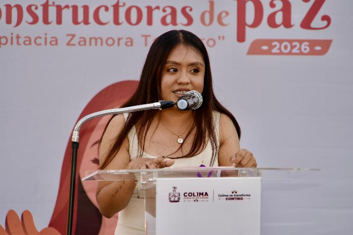 Fabiola Castro, recibe reconocimiento Mujer Constructora de Paz 