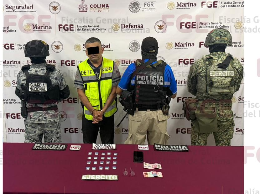 Detienen a presunto narcomenudista con 20 dosis de 
