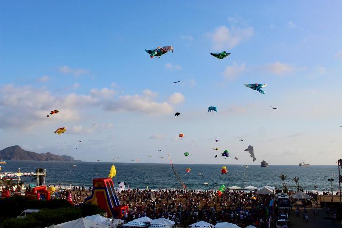 Festival Costero 2026 reunió a casi 60 mil asistentes en Cuyutlán y Manzanillo