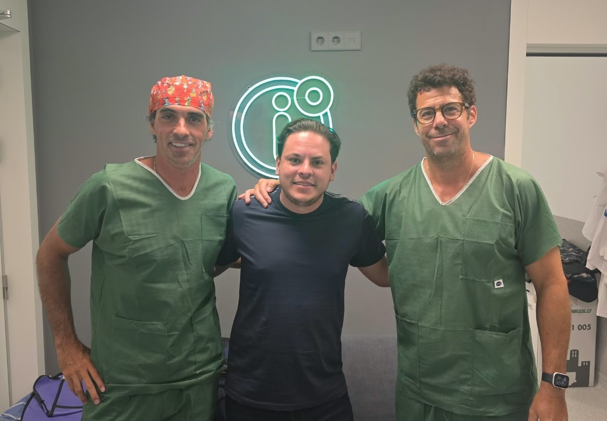 Reconocido médico colimense realiza capacitación en Oncología Intervencionista en España