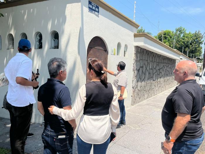 Entregan firmas para frenar construcción de viviendas del bienestar en Manzanillo; aunque admiten que sí hay necesidad