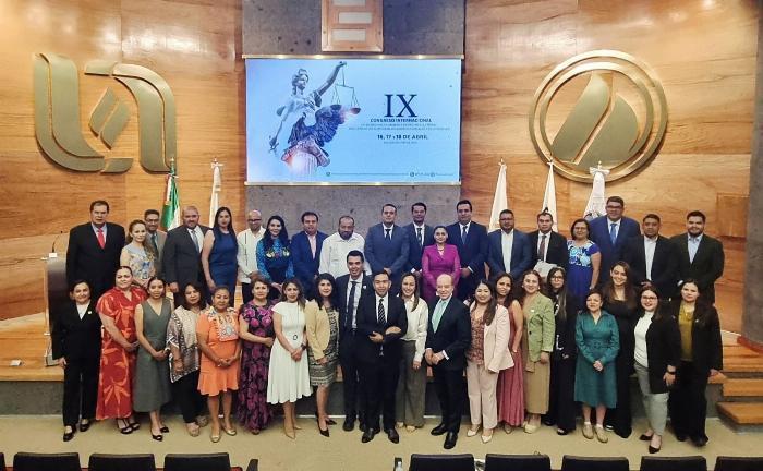 Advierten especialistas grandes riesgos por el uso de IA en sistemas de justicia