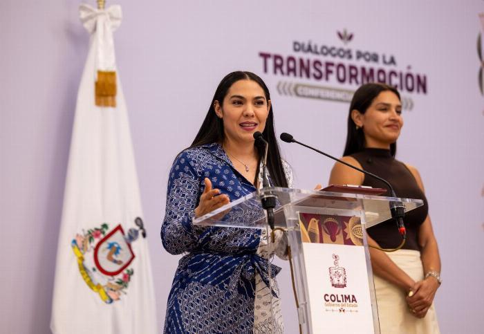 Gobernadora anuncia Mi ColiBeca para el Futuro; garantiza la inscripción gratuita de estudiantes